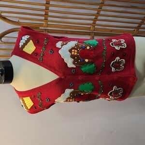 Bobbie Brooks Christmas gingerbread house themed sweater vest size small